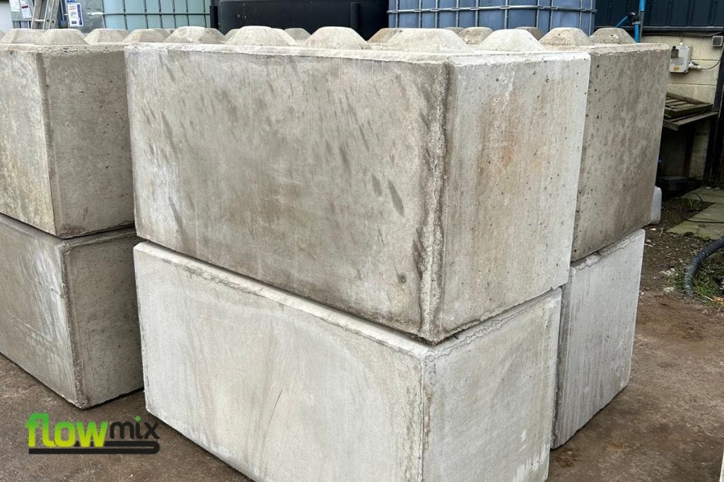 interlocking concrete blocks