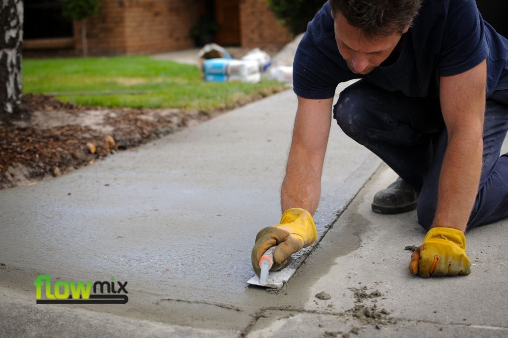 laying a concrete driveway