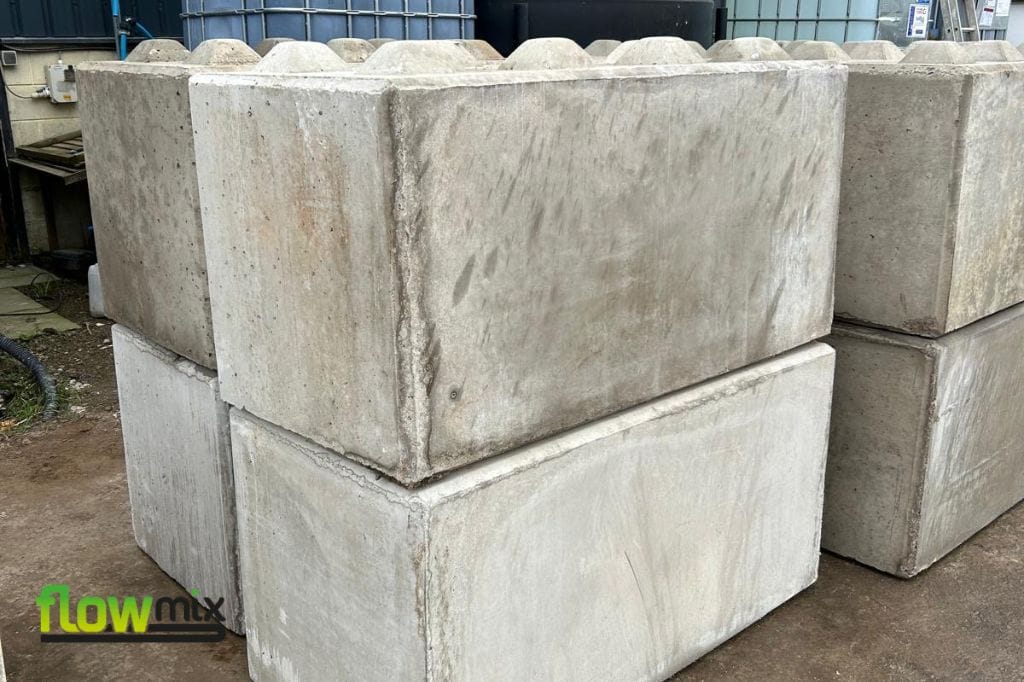 interlocking concrete blocks