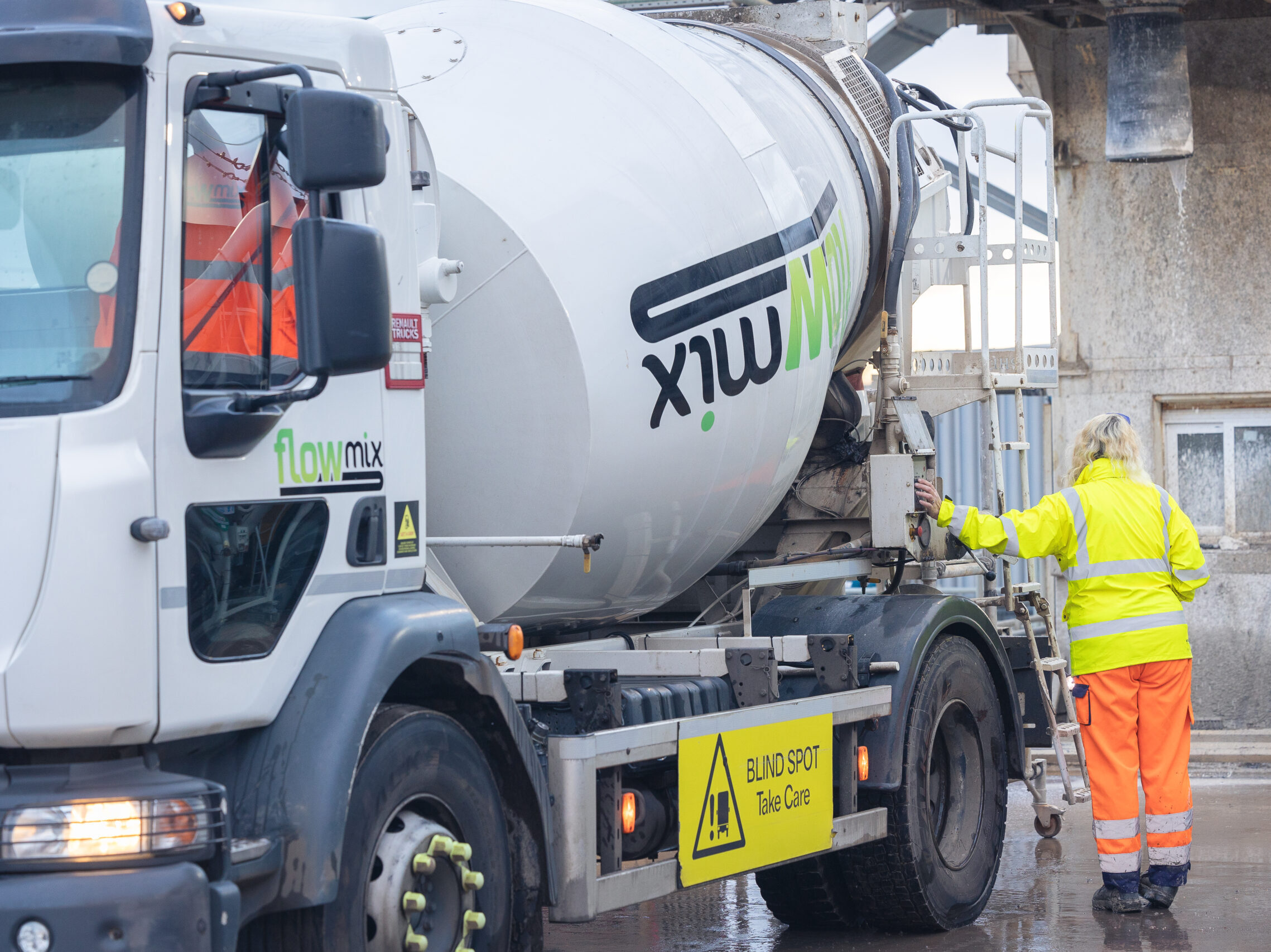 Flowmix concrete overview